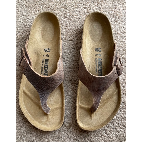 Birkenstock’s - Picture 3 of 5